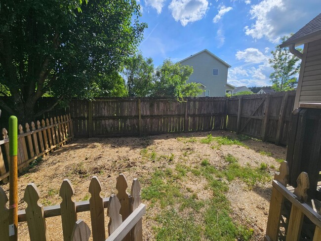 Building Photo - Gorgeous & Spacious 4 Bedroom In Carolina Forest