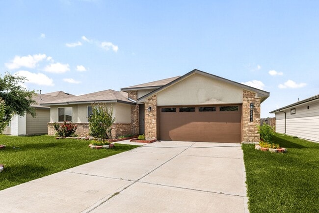 Building Photo - 6931 Dell Vista Drive