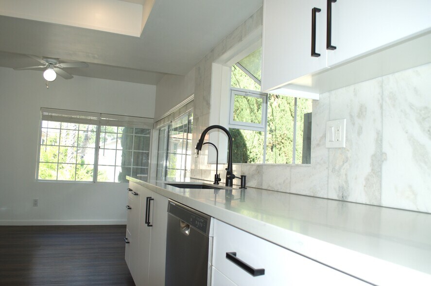 Building Photo - 22234 Miston Dr
