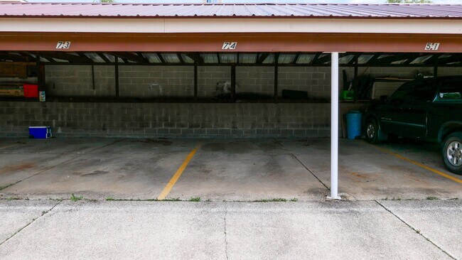 Building Photo - 4707 Fishcreek Rd