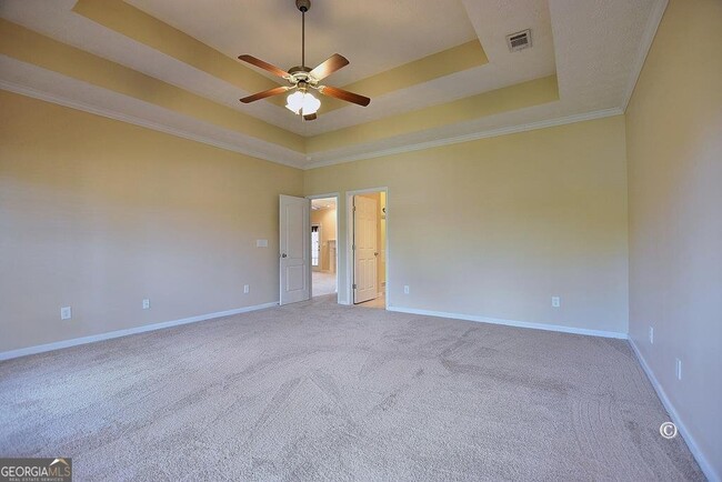 Building Photo - 7915 Green Glen Dr