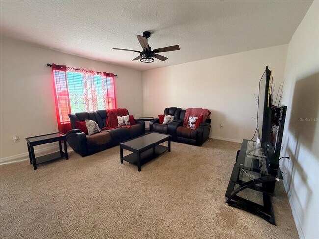 Building Photo - 1156 Cambridge Dr