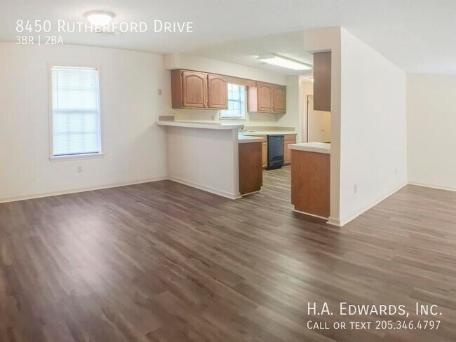 Building Photo - 8450 Rutherford Dr