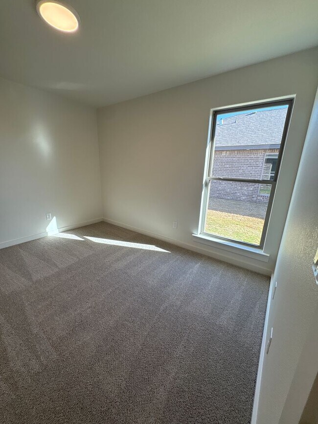 Building Photo - Prime Location! New Home Near Ridgewood Elementary | Alcove Middle School & Minutes to Marsha Sharp!