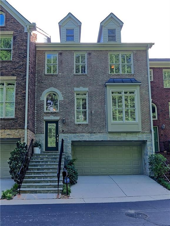 Building Photo - 5569 Julian Pl