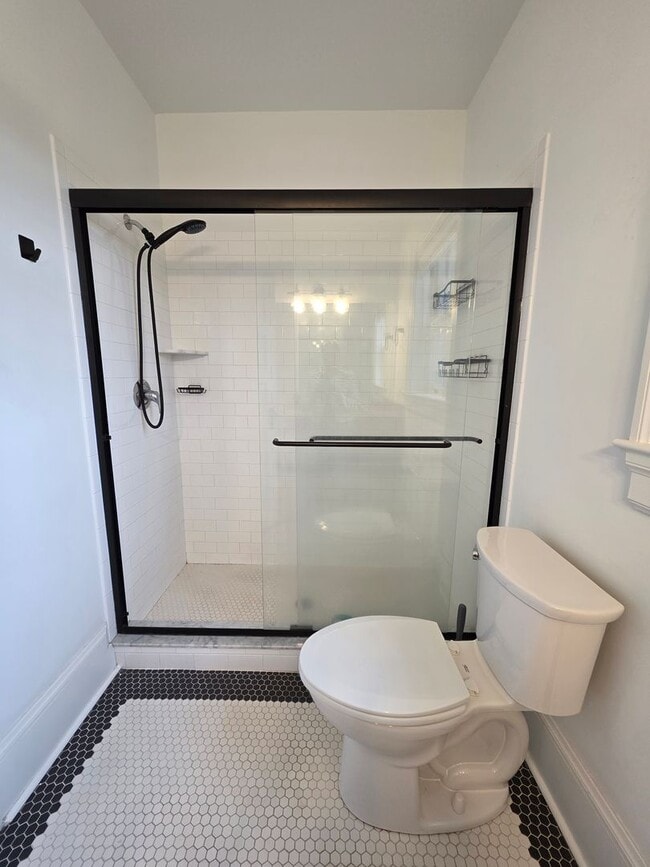 Building Photo - 1306 Officers Row