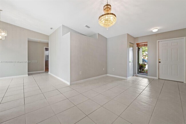 Building Photo - 6654 NW 173rd Ln