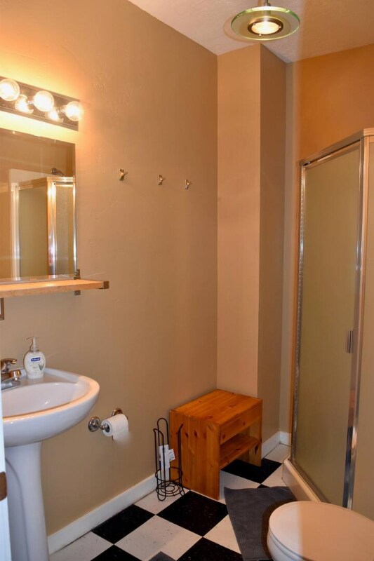 Building Photo - 1101 S 700 E