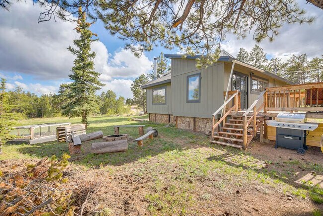 Building Photo - 465 Springmeadow Way