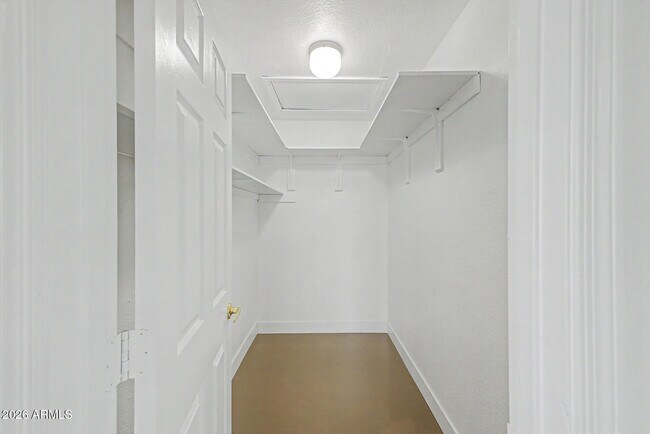 Building Photo - 16223 N 40th Pl