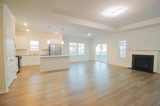 Building Photo - 1454 Bellaria Wy