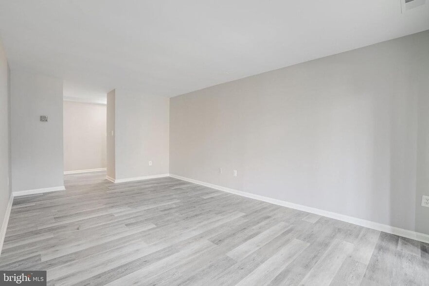 Building Photo - 3107 Buccaneer Ct