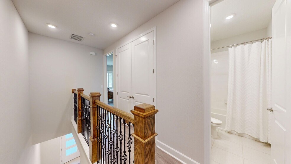 Building Photo - 11473 Surfline Ct