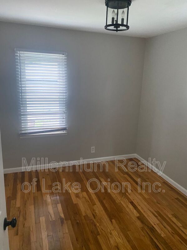 Building Photo - 46 E Ypsilanti Ave