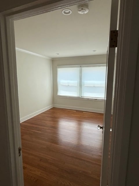 Building Photo - 729 N Harper Ave