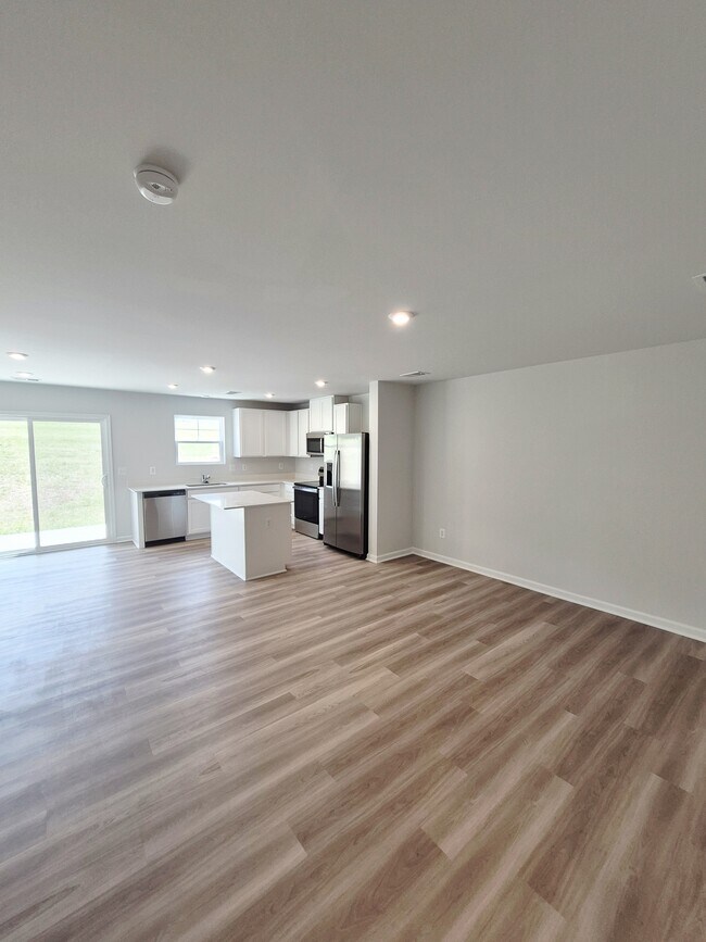 Building Photo - 50 Grayson Village Dr