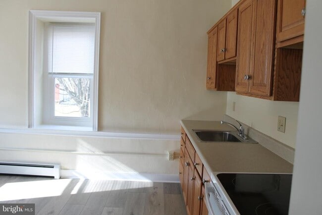 Building Photo - 2093 PA-212