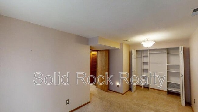 Building Photo - 2114 Sable Chase Dr
