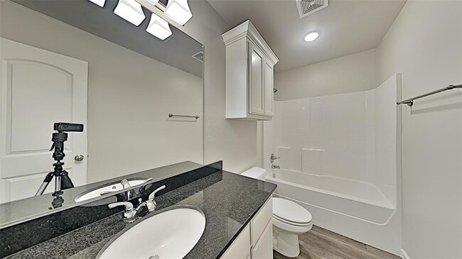 Building Photo - 1300 NW 111th St