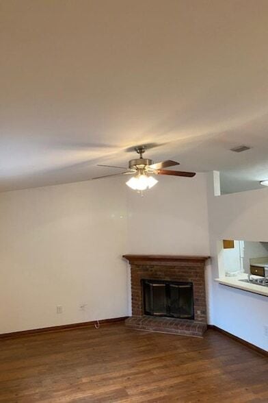 Building Photo - 177 Whetherbine Way W