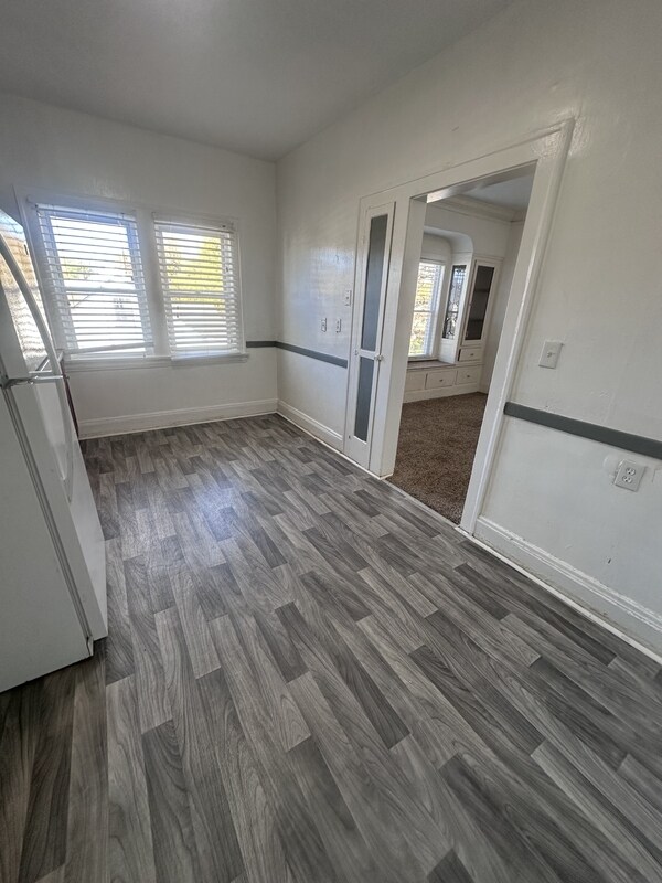 Building Photo - 3412 E 147th St