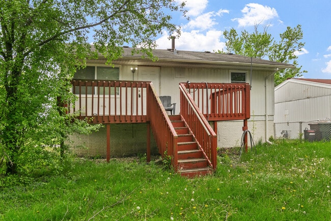 Building Photo - 22015 E Churchill Dr
