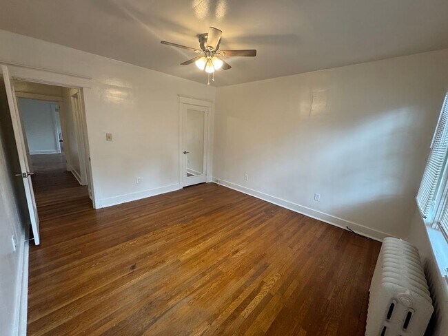 Building Photo - Wonderful Duplex in the Heart of Squirrel ...