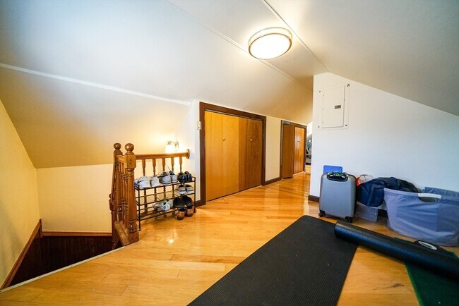 Building Photo - 59 2nd St
