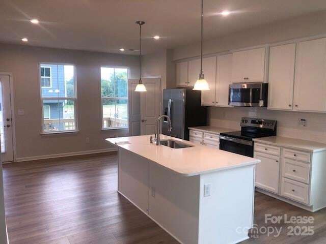 Building Photo - 3012 Arbor Ash St