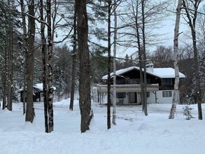 Building Photo - 43 Cranberry Hill Rd