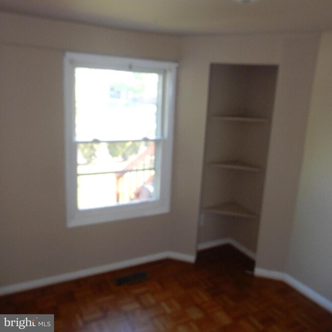 Building Photo - 2910 16th St S