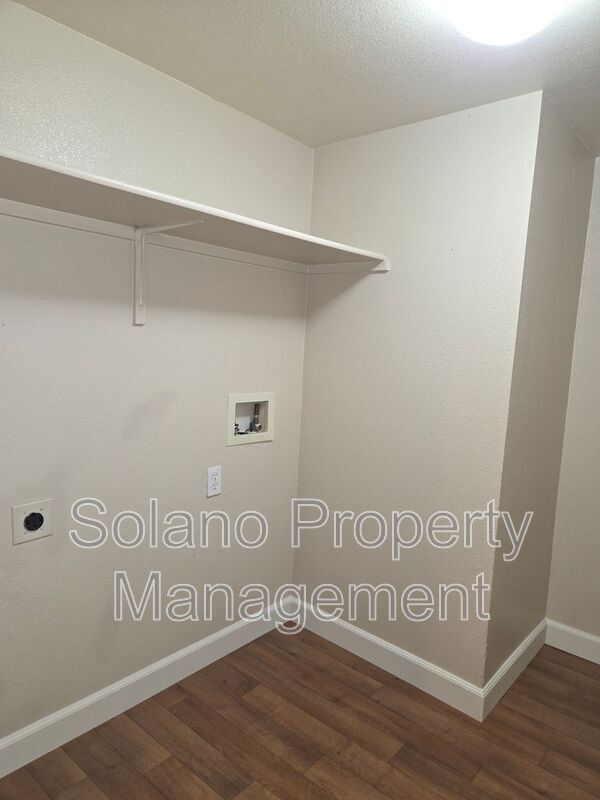 Building Photo - 3124 Puffin Cir