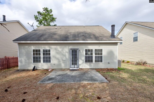 Building Photo - 1908 Lake Carolina Dr