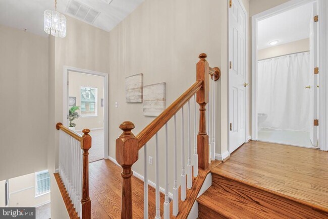 Building Photo - 631 Gatestone St