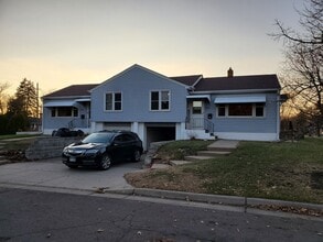 Building Photo - 1521-1525 Oxford St North