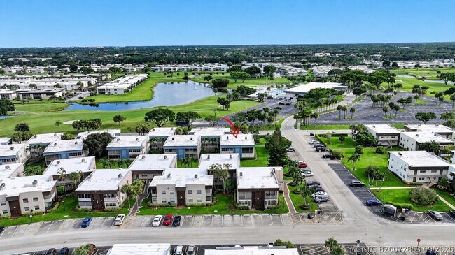 Building Photo - 770 Normandy Trail
