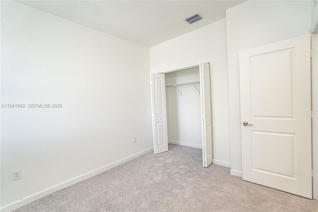 Building Photo - 26460 SE 27th Dr