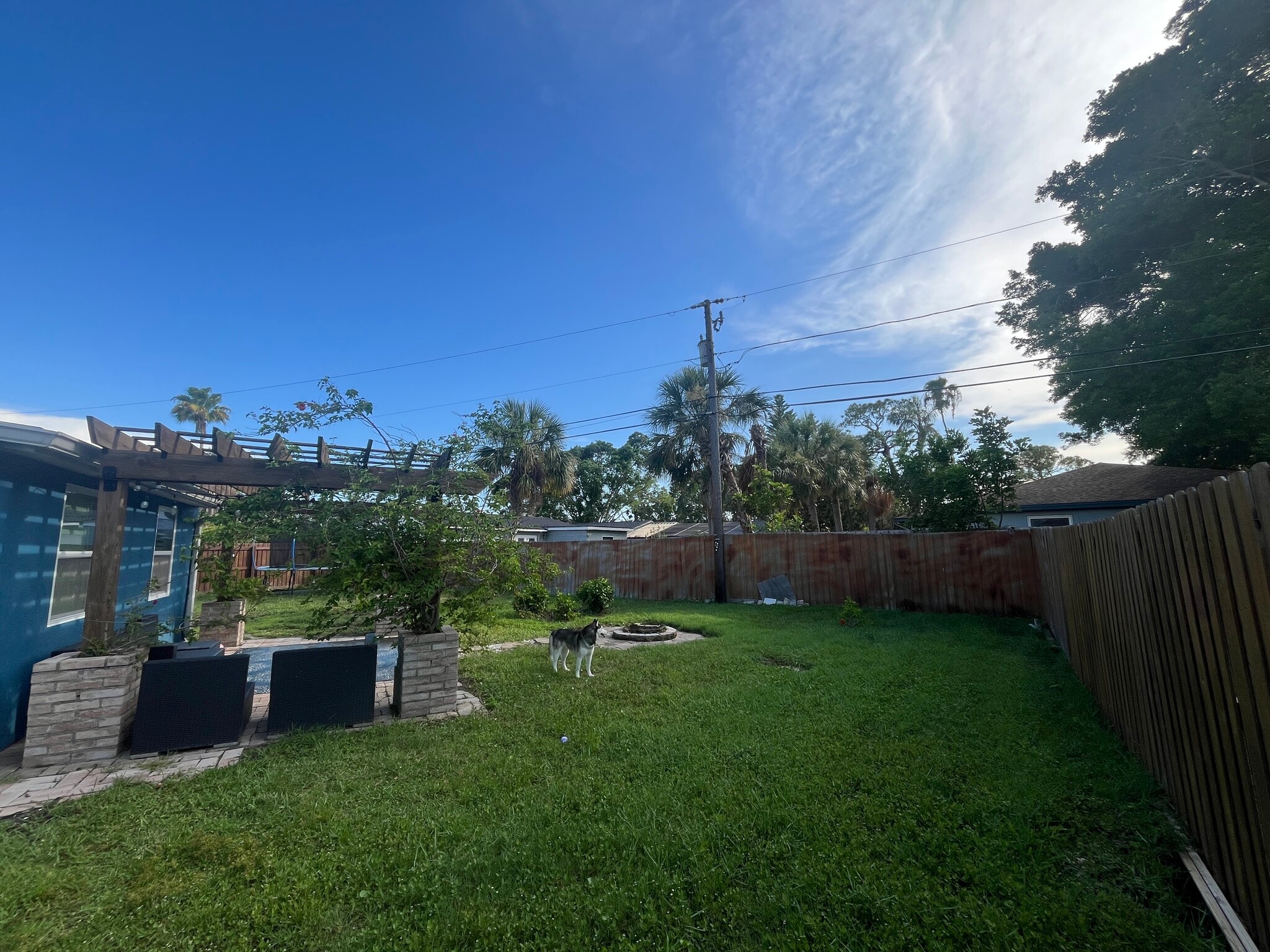 Building Photo - 5530 Bayou Grande Blvd NE