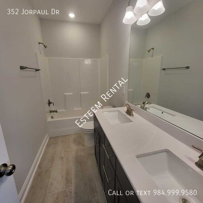 Building Photo - 352 Jorpaul Dr