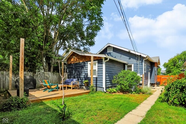 Building Photo - 3910 N Kenwood Ave