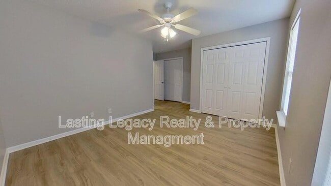 Building Photo - 4613 Mallard Creek Dr