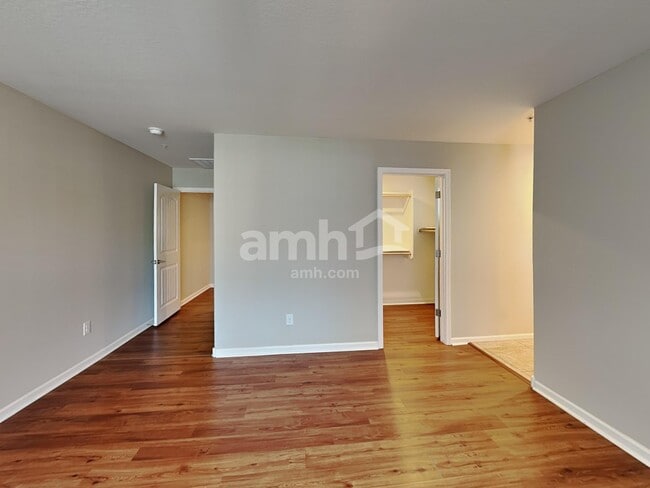 Building Photo - 20725 W Point Ridge Rd