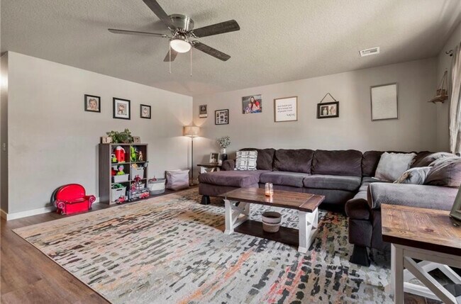 Living Room - 707 E Eastview Dr