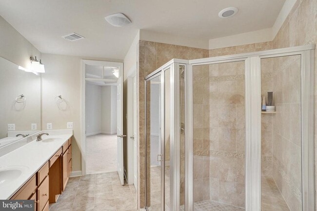 Building Photo - 24949 Bannockburn Terrace