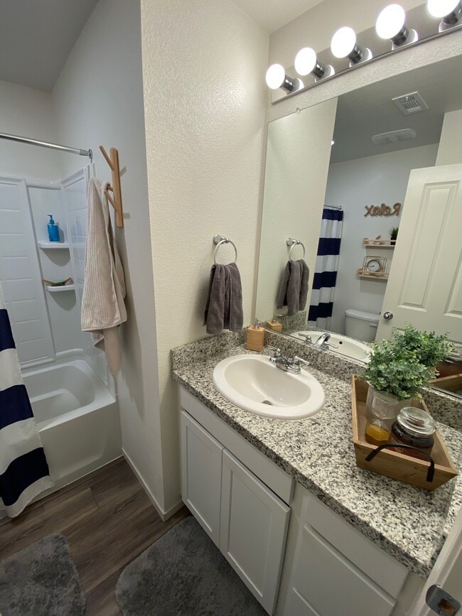 Building Photo - 3522 Bayou Way