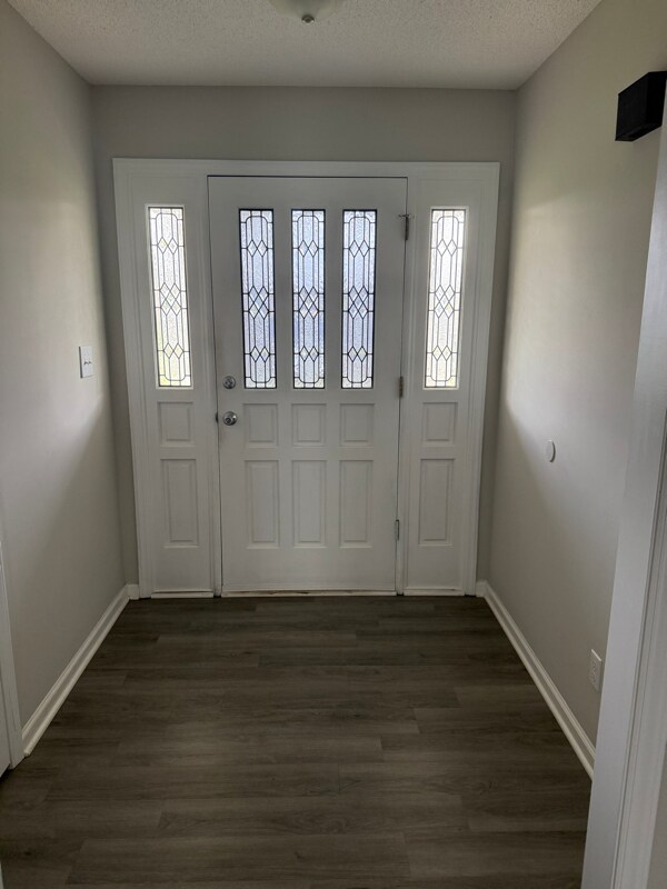 Building Photo - 105 Marcus Dr