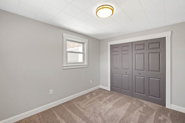 Building Photo - 3001 Home Ave