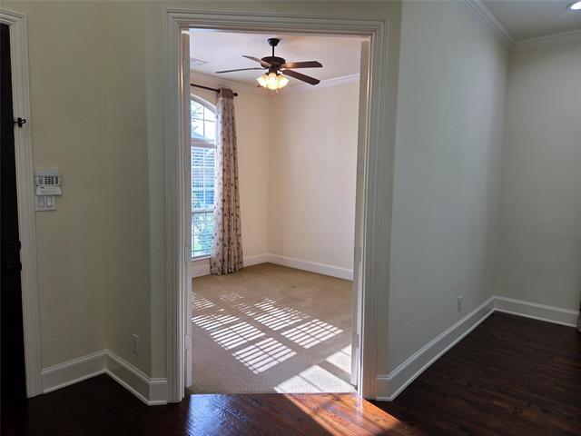 Building Photo - 7119 Paluxy Dr