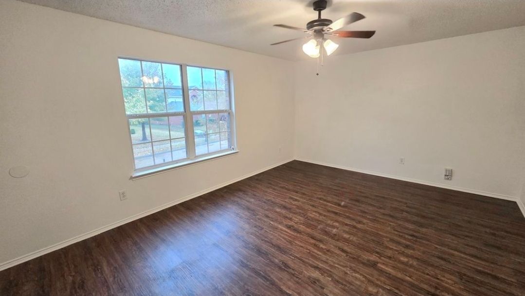 Building Photo - 2817 Island Wren Dr