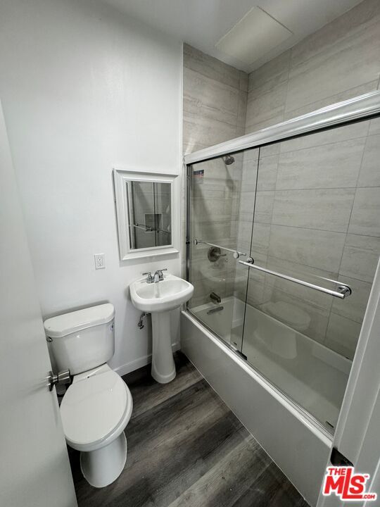 Building Photo - 1941 S Bedford St